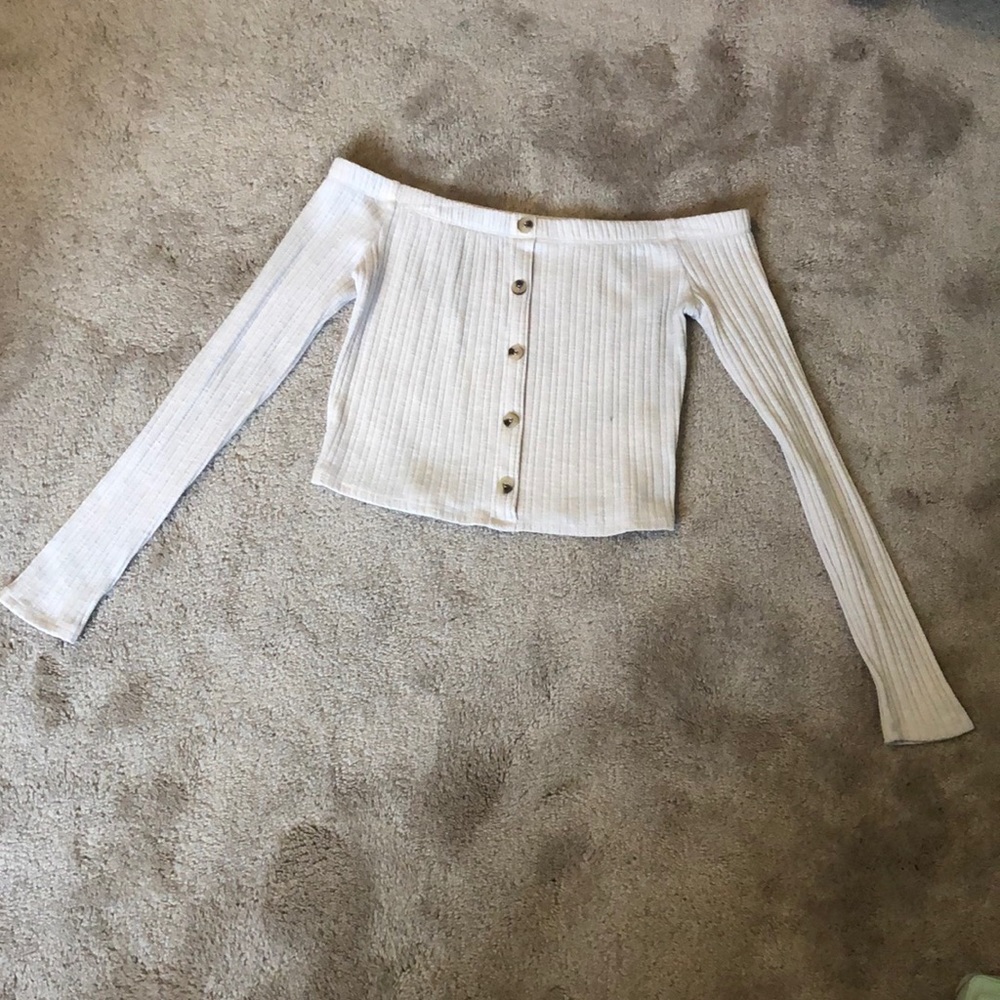 Cream Colored Off-Shoulder Croptop
